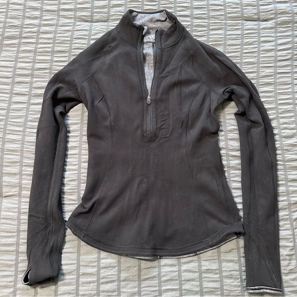 Lululemon Reversible half zip longsleeve - Picture 4 of 7